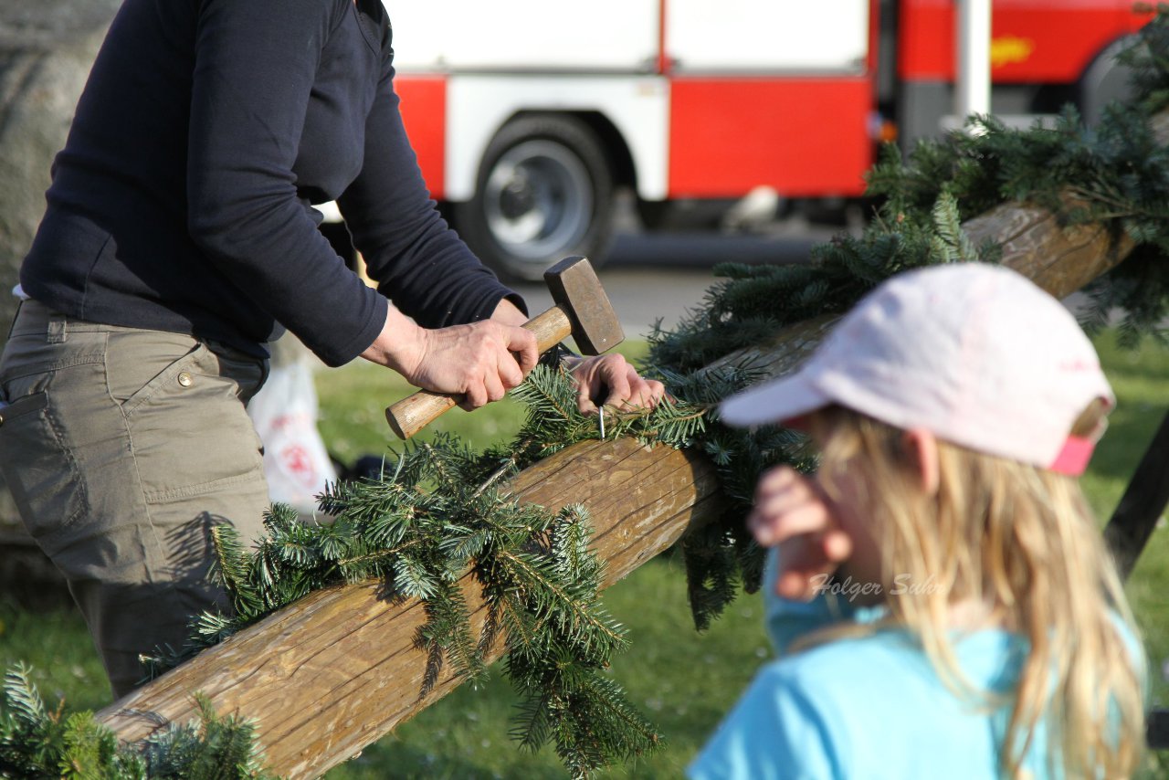 Bild 19 - Maibaum 2012